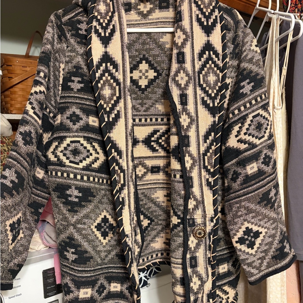 Vintage Southwestern Knit Open Front Cardigan/Jacket - Black & Cream